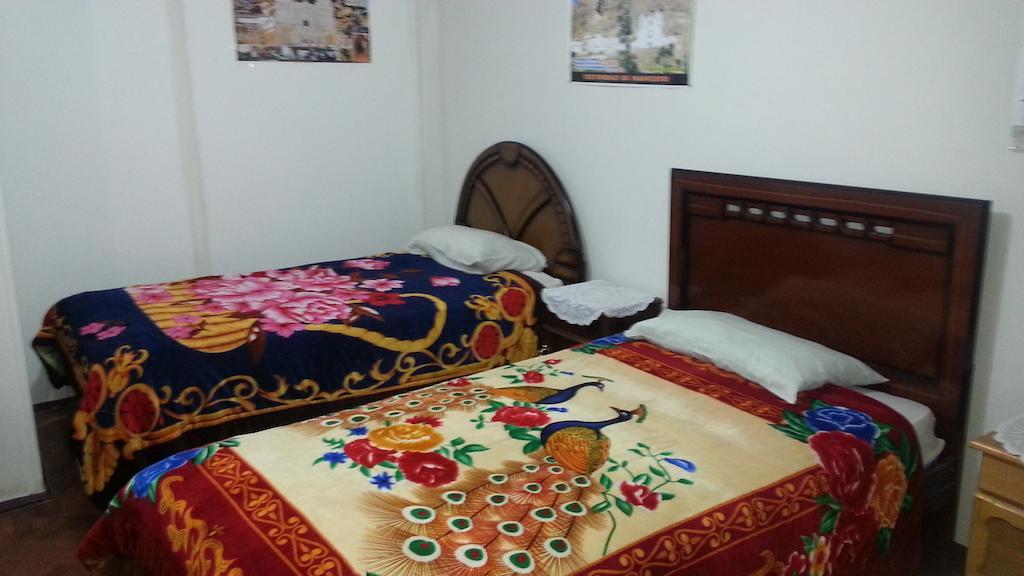 Hostal Villa Imperial Yunguyo Rum bild